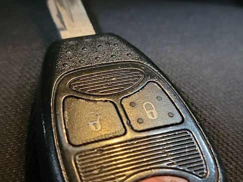 Used 2018 Jeep Wrangler Unlimited Sport image 31