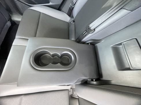 Used 2023 Volkswagen ID.4 Pro S Plus image 20