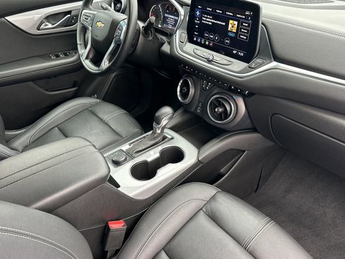 Used 2024 Chevrolet Blazer LT image 16