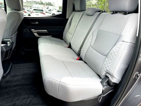 Used 2022 Toyota Tundra SR5 AWD/4WD image 13