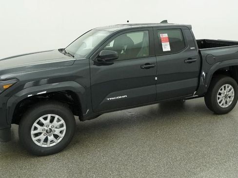 New 2026 Toyota Tacoma SR5 AWD/4WD image 2