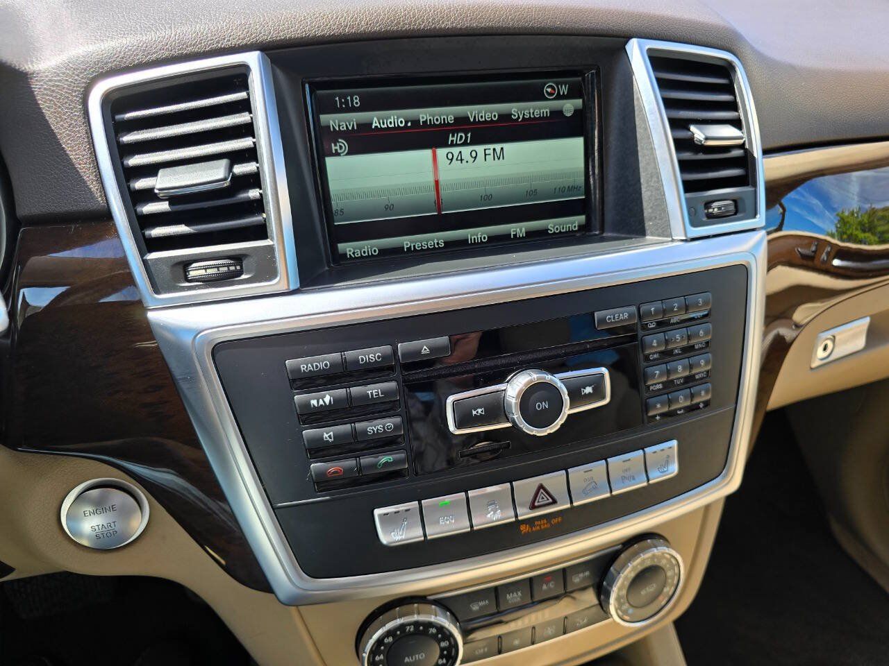 Used 2015 Mercedes-Benz ML 250 BlueTEC 4MATIC image 19