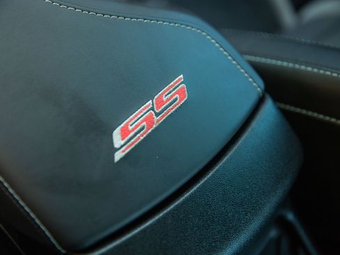 Used 2023 Chevrolet Camaro SS RWD image 35