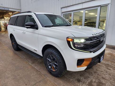 New 2026 Ford Expedition Tremor image 4