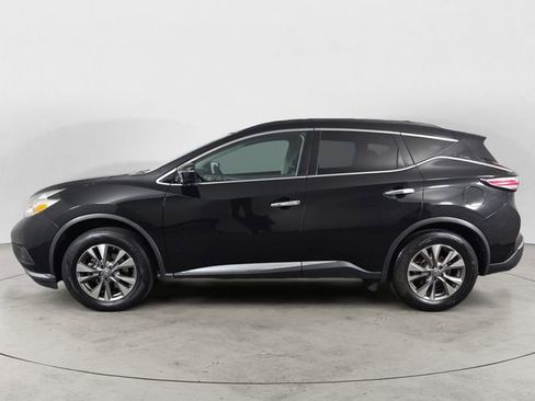 Used 2017 Nissan Murano SV image 2