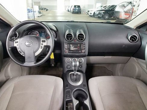 Used 2013 Nissan Rogue S w/ Special Edition Pkg AWD/4WD image 6