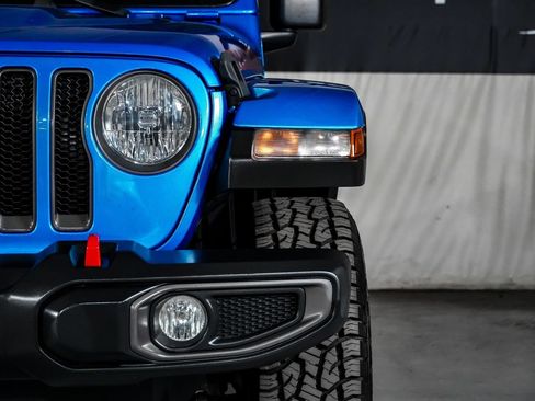 Used 2021 Jeep Wrangler Unlimited Rubicon AWD/4WD image 39