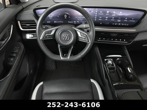 Used 2025 Buick Envision Sport Touring AWD/4WD image 13