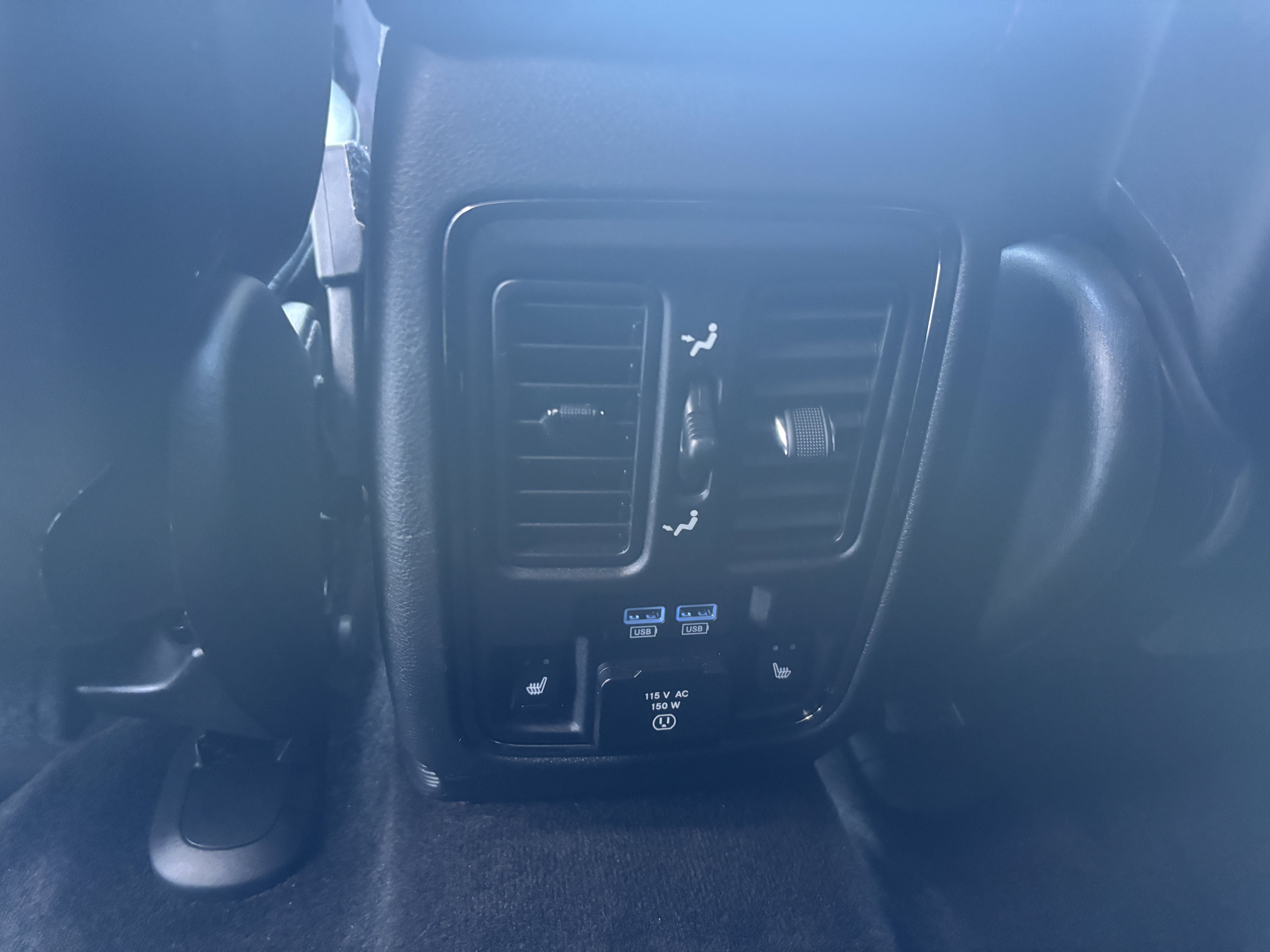 Used 2018 Dodge Durango R/T AWD/4WD image 22