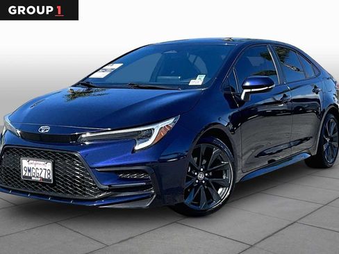 Used 2024 Toyota Corolla SE w/ SE Premium Package FWD image 1