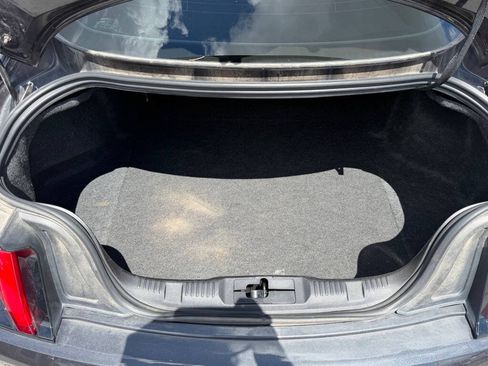 Used 2022 Ford Mustang Premium RWD image 19