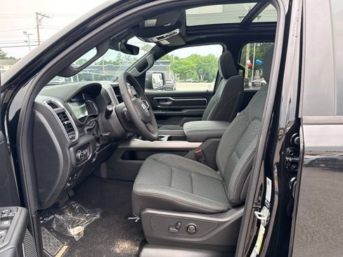 New 2026 RAM 1500 Big Horn AWD/4WD image 17