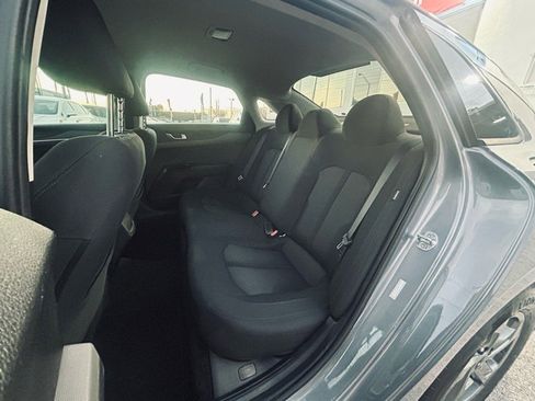 Used 2022 Kia K5 LX image 9