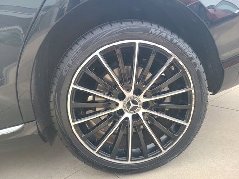 Used 2021 Mercedes-Benz C 300 4MATIC Sedan image 11