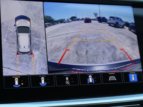 Used 2020 Buick Encore GX Select w/ Advanced Technology Package image 16