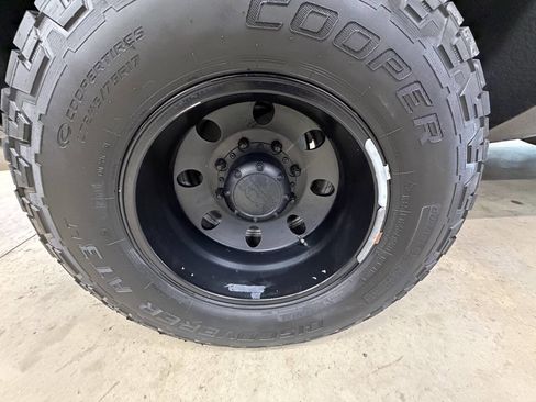 Used 2018 Chevrolet Silverado 3500 W/T image 15