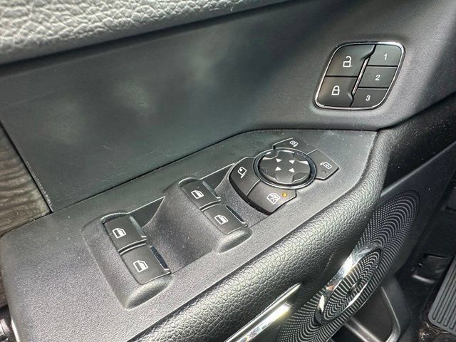 Used 2021 Ford Expedition Limited RWD image 29