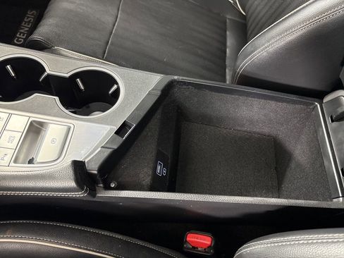 Used 2019 Genesis G70 2.0T Advanced w/ Elite Package image 39