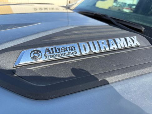 Used 2024 Chevrolet Silverado 2500 LTZ w/ LTZ Plus Package image 11