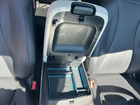 Used 2023 Kia Carnival SX Prestige image 38