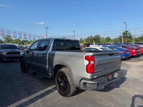 Used 2024 Chevrolet Silverado 1500 RST AWD/4WD image 7