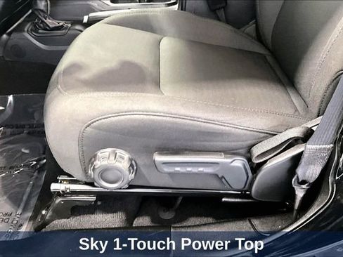 Used 2023 Jeep Wrangler Unlimited Sahara w/ Cold Weather Group AWD/4WD image 25