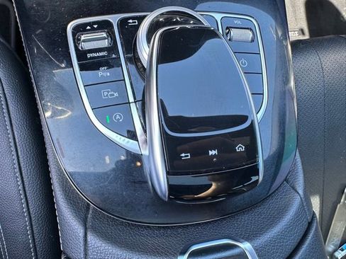 Used 2017 Mercedes-Benz E 300 4MATIC image 20