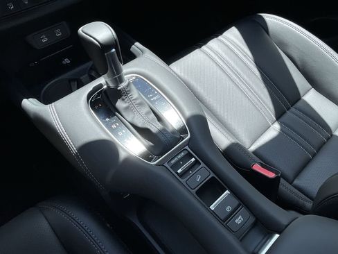 New 2026 Honda HR-V EX-L image 21