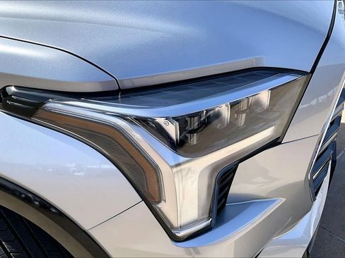 Used 2026 Toyota Sequoia Platinum image 27