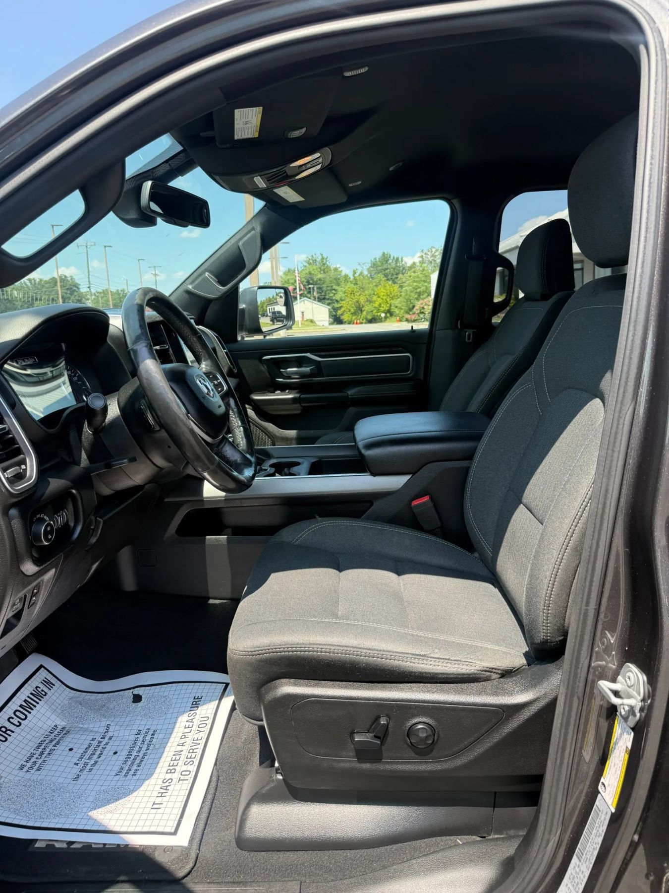 Used 2019 RAM 1500 Big Horn AWD/4WD image 20