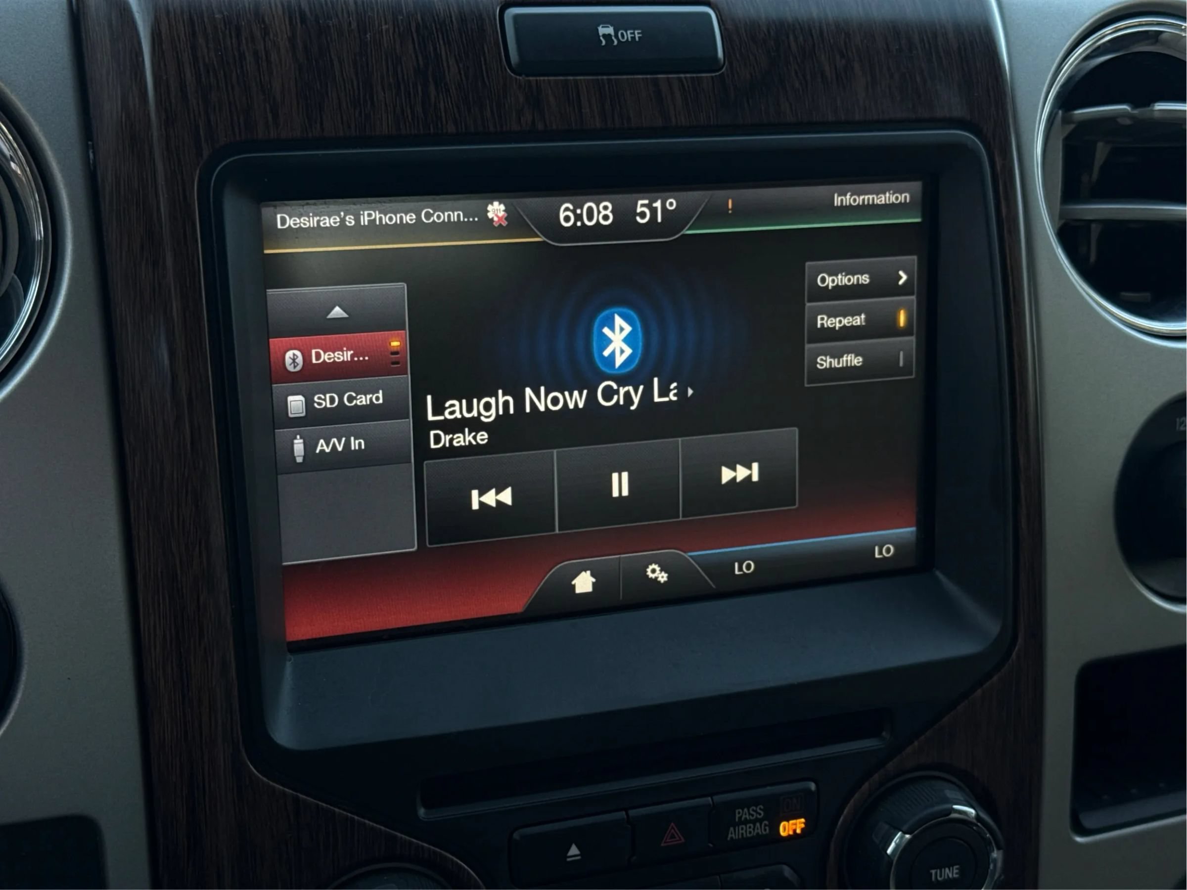 Used 2014 Ford F150 Lariat w/ Equipment Group 501A Mid RWD image 24