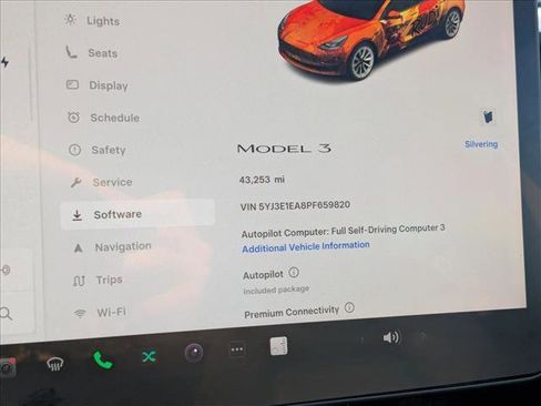 Used 2023 Tesla Model 3 Standard Range image 11