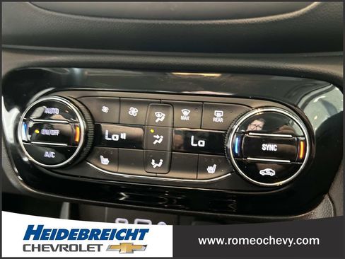 Used 2023 Buick Encore GX Select w/ Safety Package II image 23