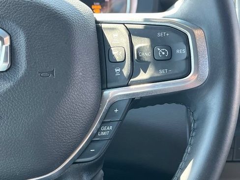 Used 2024 RAM 2500 Laramie AWD/4WD image 18