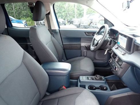 Certified 2023 Ford Maverick XL FWD image 10