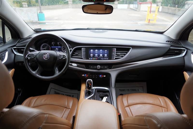 Used 2020 Buick Enclave Essence FWD image 33