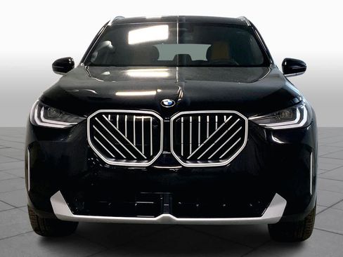 New 2026 BMW X3 xDrive30 w/ Premium Package image 3