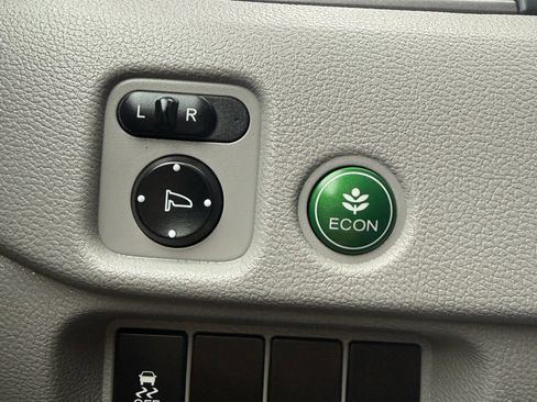 Used 2017 Honda Pilot EX-L image 13