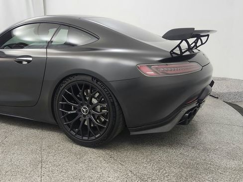 Used 2021 Mercedes-Benz AMG GT Coupe image 17