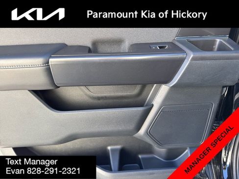 Used 2022 Ford F150 Raptor w/ Convenience Package AWD/4WD image 12