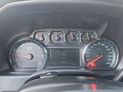 Used 2018 Chevrolet Silverado 1500 LT w/ LT Eassist Package image 11