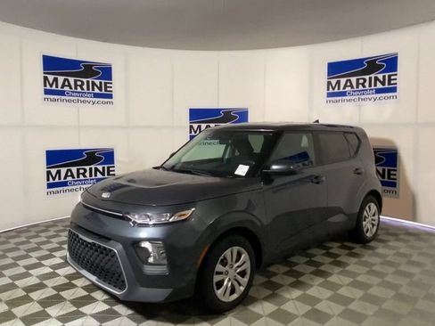 Used 2021 Kia Soul LX FWD image 6