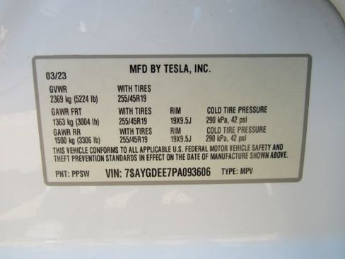 Used 2023 Tesla Model Y Long Range image 50