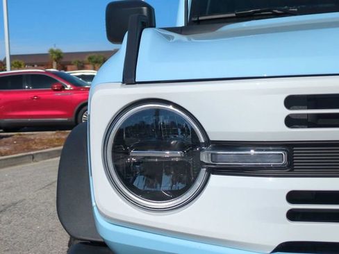 New 2025 Ford Bronco Heritage Edition image 10