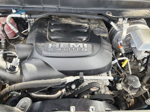 Used 2024 RAM 2500 Big Horn w/ Level 2 Equipment Group AWD/4WD image 33