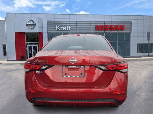 New 2025 Nissan Sentra SV image 4