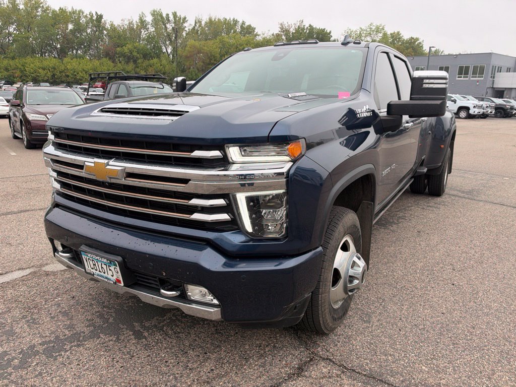 Used 2022 Chevrolet Silverado 3500 High Country w/ Safety Package II AWD/4WD image 13