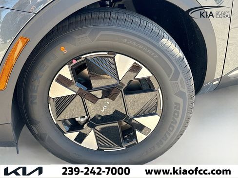 New 2026 Kia Sportage LX image 39