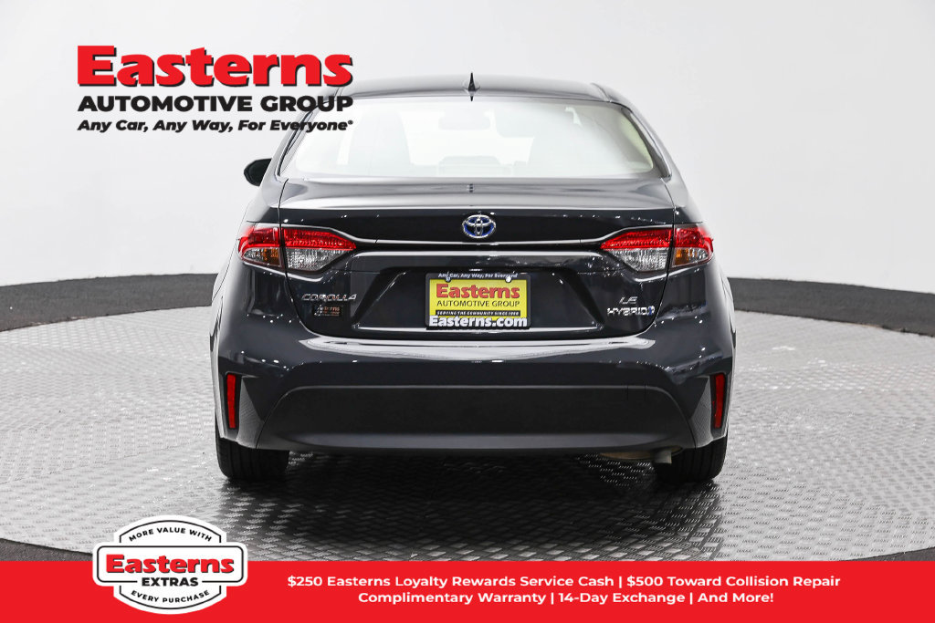 Used 2023 Toyota Corolla LE FWD image 7