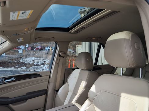 Used 2015 Mercedes-Benz ML 350 4MATIC image 12